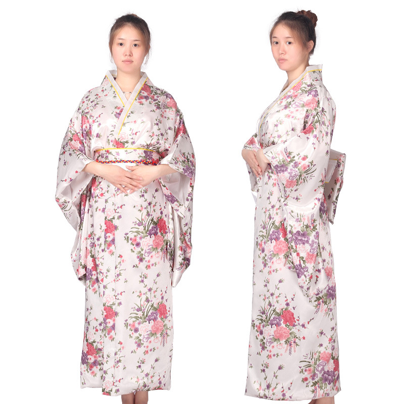 Photography Is - Traje Étnico Estilo Kimono Antiguo para